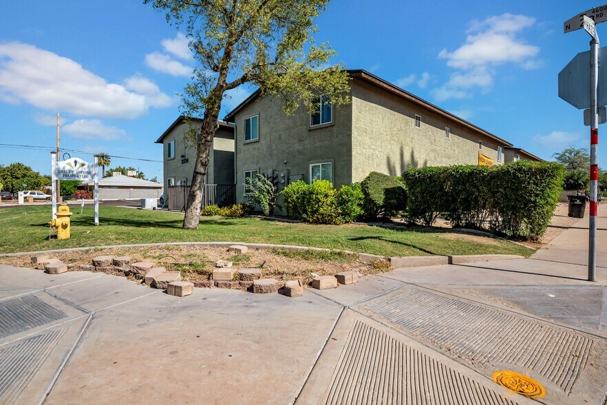 2234 W Hazelwood St, Phoenix, AZ à vendre - Photo de l’immeuble – Image 3 sur 29
