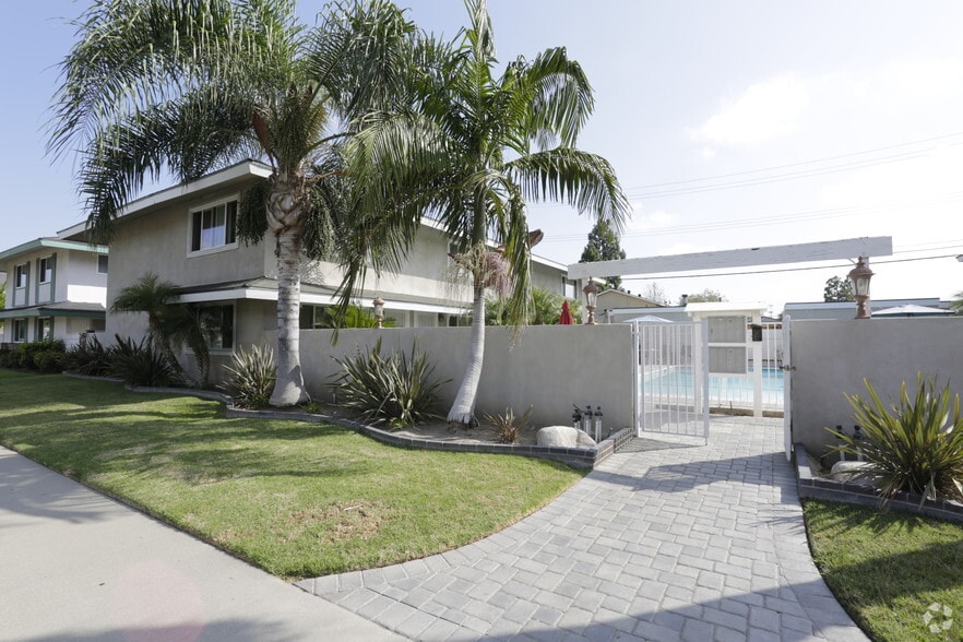 12122 Bailey St, Garden Grove, CA à vendre - Photo principale – Image 1 sur 4