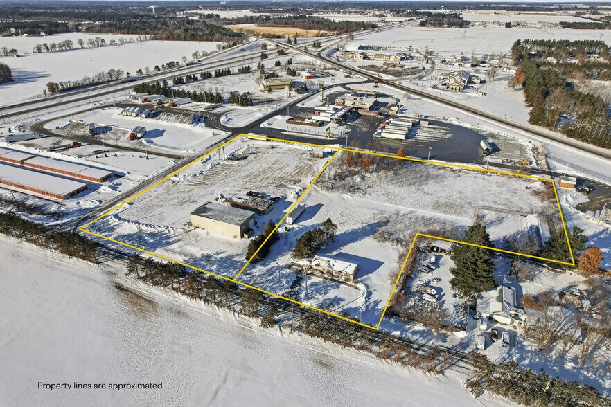 5500 Prairie Dr, Plover, WI à vendre - Photo de l’immeuble – Image 3 sur 76