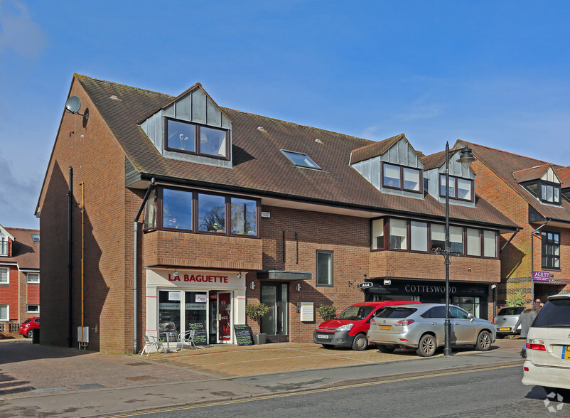12-14 Hill Ave, Amersham à louer - Photo de l’immeuble – Image 1 sur 2
