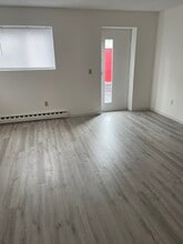 25 Del Mar Dr, Brookfield, CT à louer Photo intérieure– Image 2 sur 3