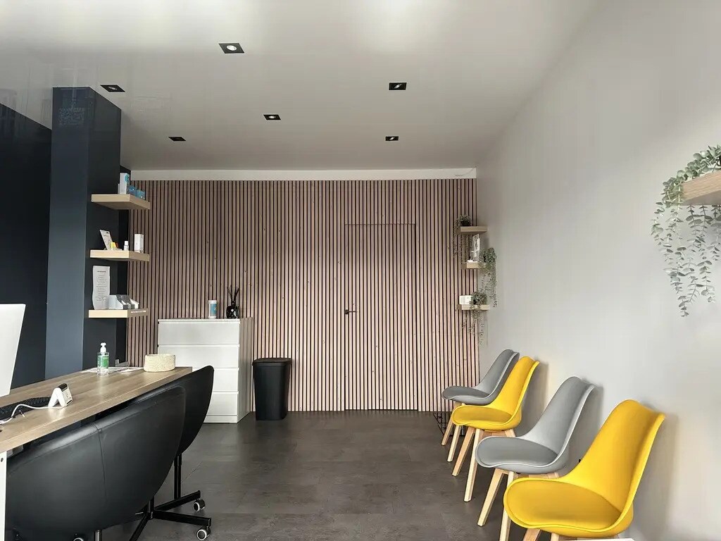 Local commercial dans Bourg-en-Bresse à louer Photo de l’immeuble– Image 1 sur 8