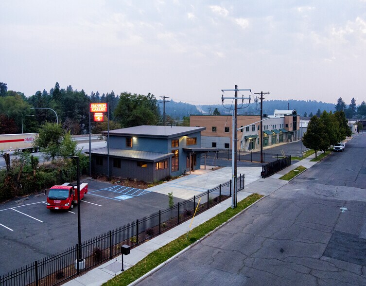 1803 W 5th Ave, Spokane, WA à vendre - Photo de l’immeuble – Image 2 sur 2