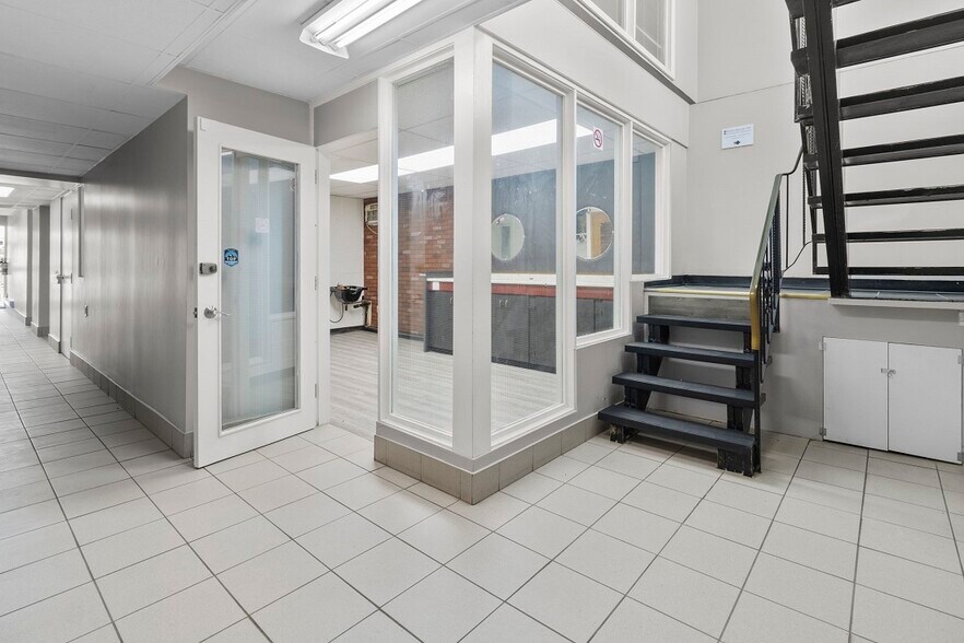 27 King St E, Brockville, ON à vendre - Photo de l’immeuble – Image 3 sur 19