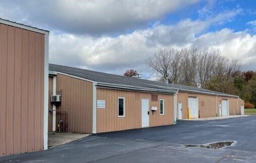 926 E Mckinley Ave, Mishawaka, IN à louer Photo de l’immeuble– Image 1 sur 9