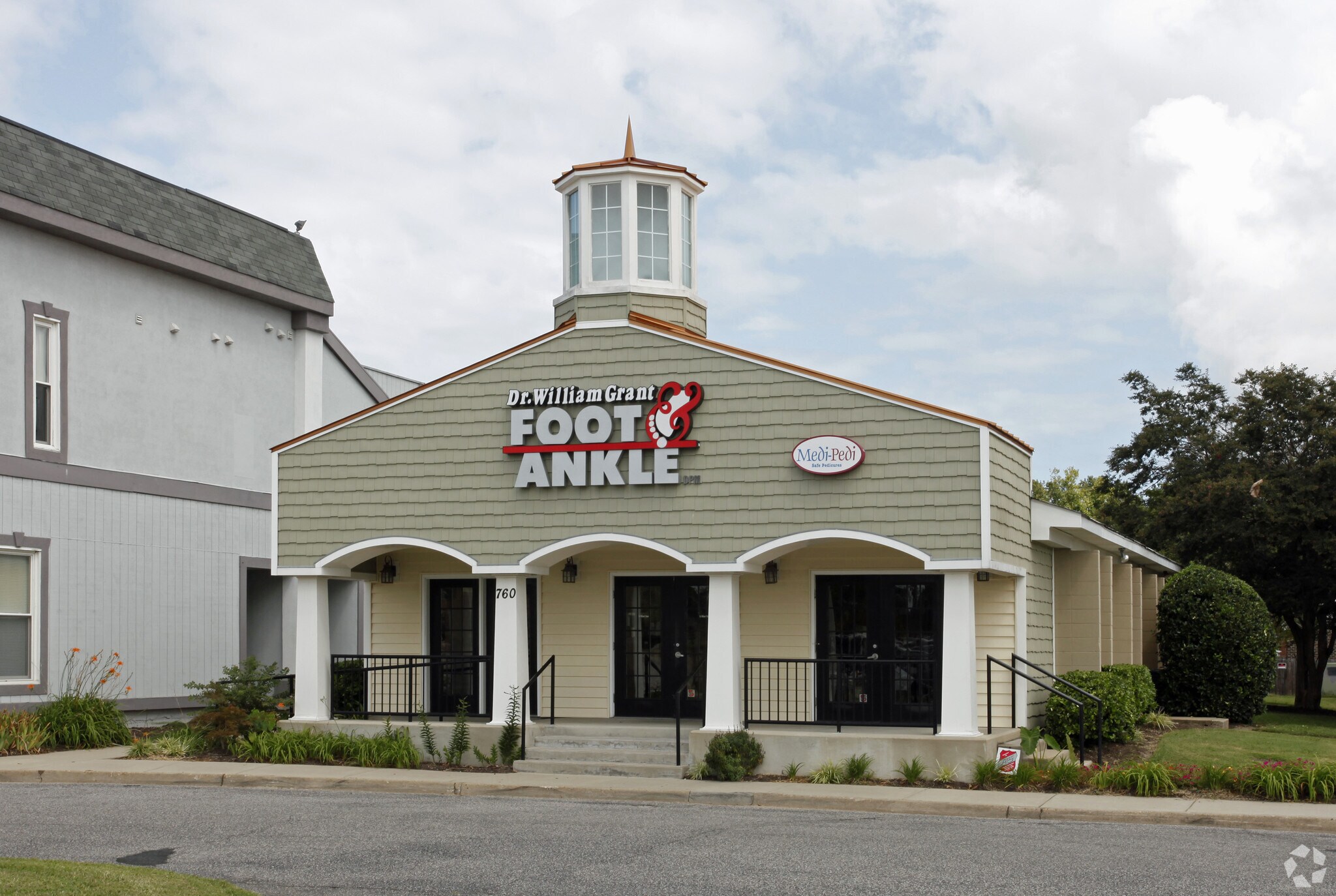 760 Independence Blvd, Virginia Beach, VA à vendre Photo de l’immeuble– Image 1 sur 3