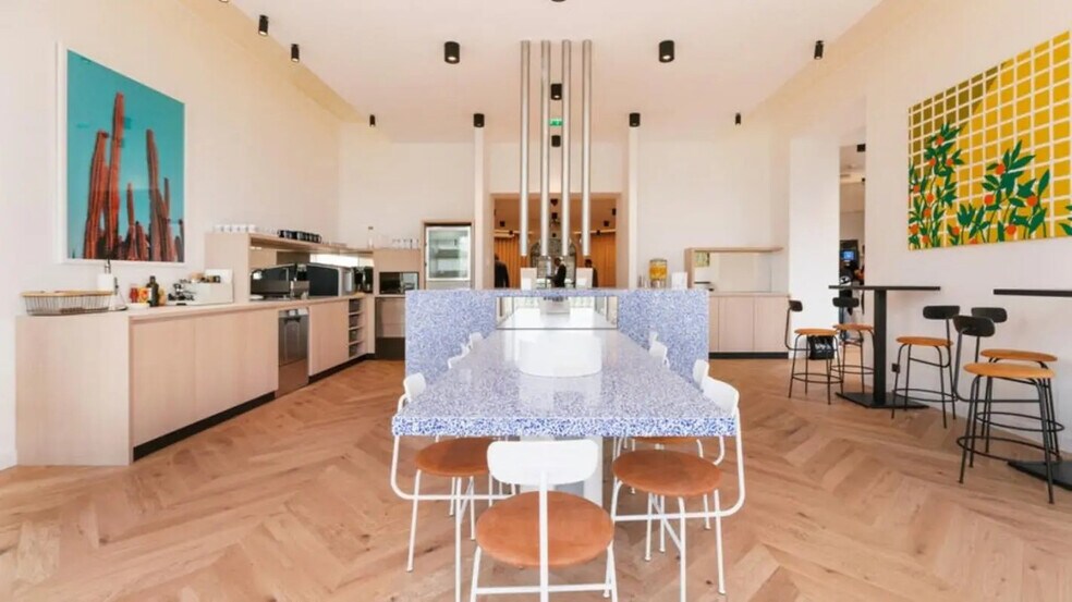 92-98 Avenue Des Champs Elysées, Paris à louer - Photo de l’immeuble – Image 1 sur 5