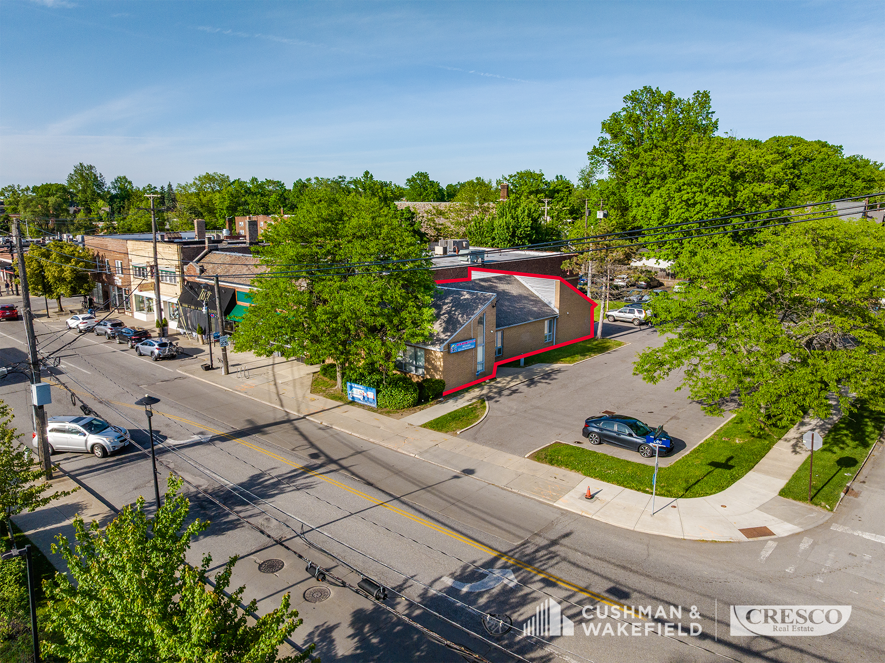 2323 Lee Rd, Cleveland Heights, OH à louer Photo de l’immeuble– Image 1 sur 18