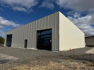 Plus de détails pour 43 Carey Dr, Hampden, ME - Industriel/Logistique à louer