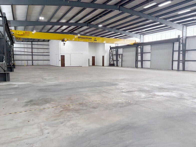 16431 Aldine Westfield Rd, Houston, TX à louer - Photo intérieure – Image 3 sur 25