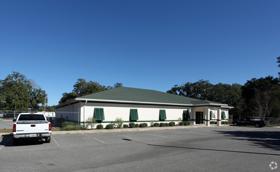 452 W Pinestead Rd, Pensacola, FL à vendre - Photo de l’immeuble – Image 2 sur 17