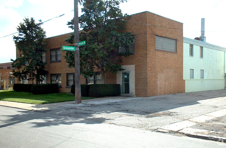 19255 W Davison St, Detroit, MI à louer - Photo principale – Image 1 sur 3