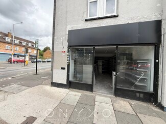 Plus de détails pour 1-1B High St, Uxbridge - Local commercial à louer