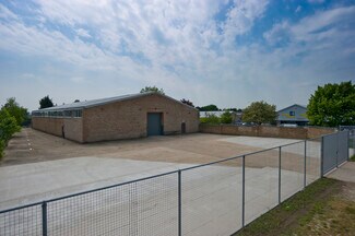 Plus de détails pour 762-763A Henley Rd, Slough - Industriel/Logistique à louer