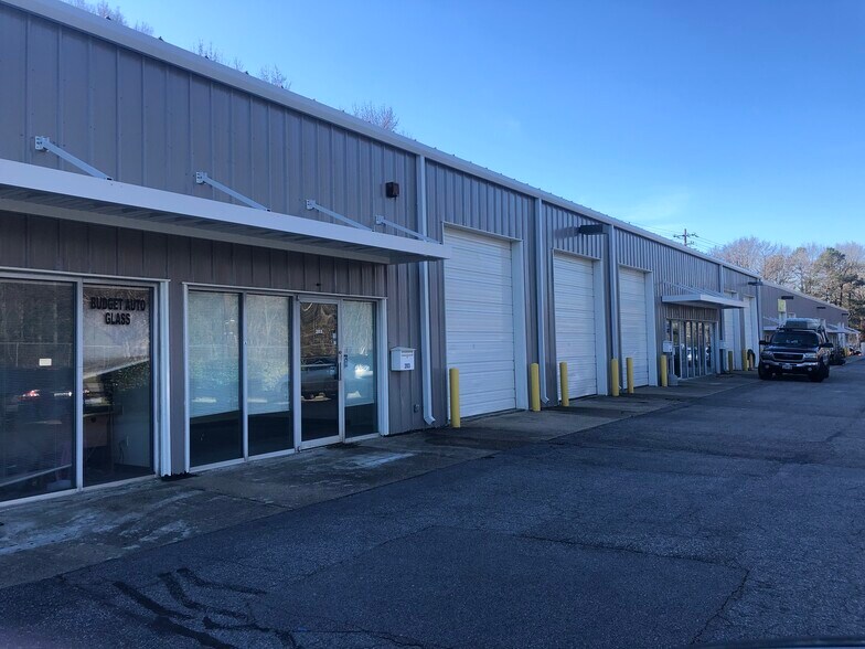 6001 Miller Store Rd, Norfolk, VA à louer - Photo principale – Image 1 sur 7