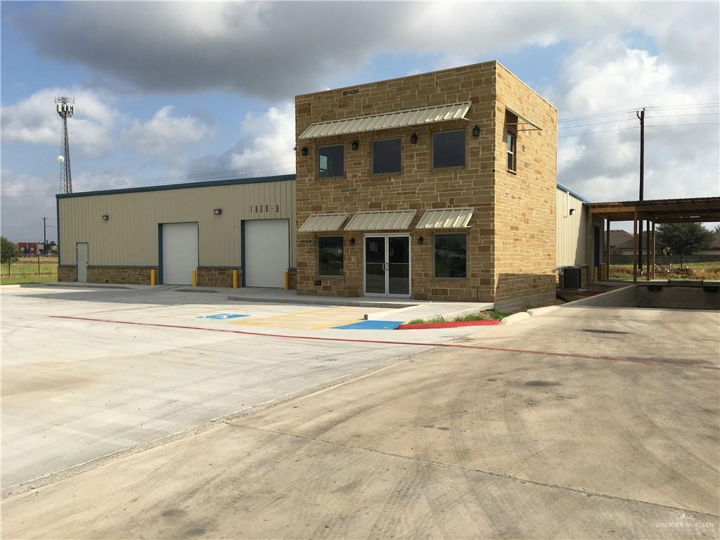 1808 Sharm Dr, Pharr, TX à louer Photo de l’immeuble– Image 1 sur 8