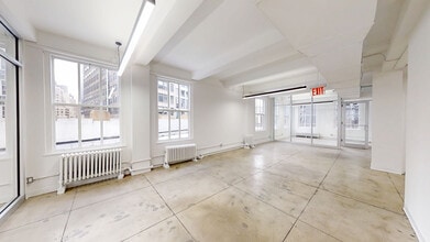 1220 Broadway, New York, NY à louer Photo intérieure– Image 1 sur 8