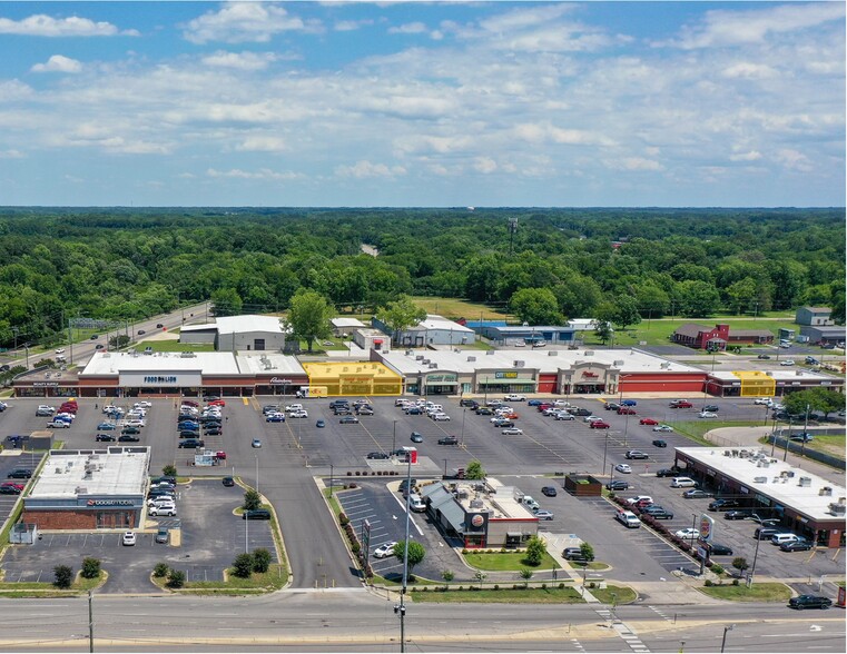 330-342 N Eastern Blvd, Fayetteville, NC à louer - Photo de l’immeuble – Image 1 sur 11