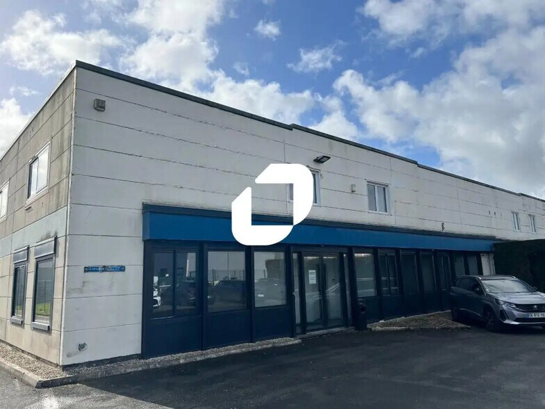 Bureau dans Fretin à louer - Photo de l’immeuble – Image 2 sur 10