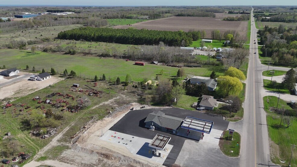 3050 County Rd S, Sturgeon Bay, WI à vendre - Vidéo sur l’annonce professionnelle – Image 2 sur 9