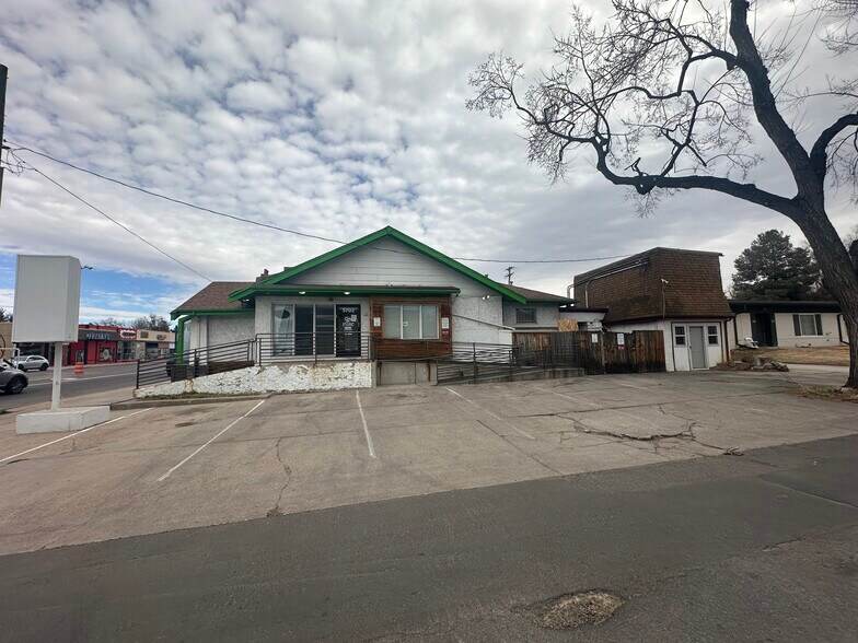 5702-5704 E Colfax Ave, Denver, CO à vendre - Photo de l’immeuble – Image 2 sur 22