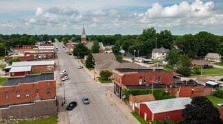 Plus de détails pour 303 E Main St, Mount Olive, IL - Local commercial à vendre