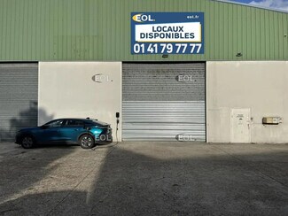 Plus de détails pour Local d'activités à louer