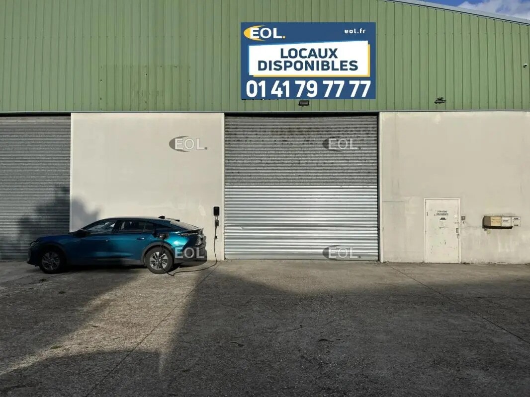 Local d’activités dans SAINT-OUEN-L'AUMONE à louer Photo de l’immeuble– Image 1 sur 10