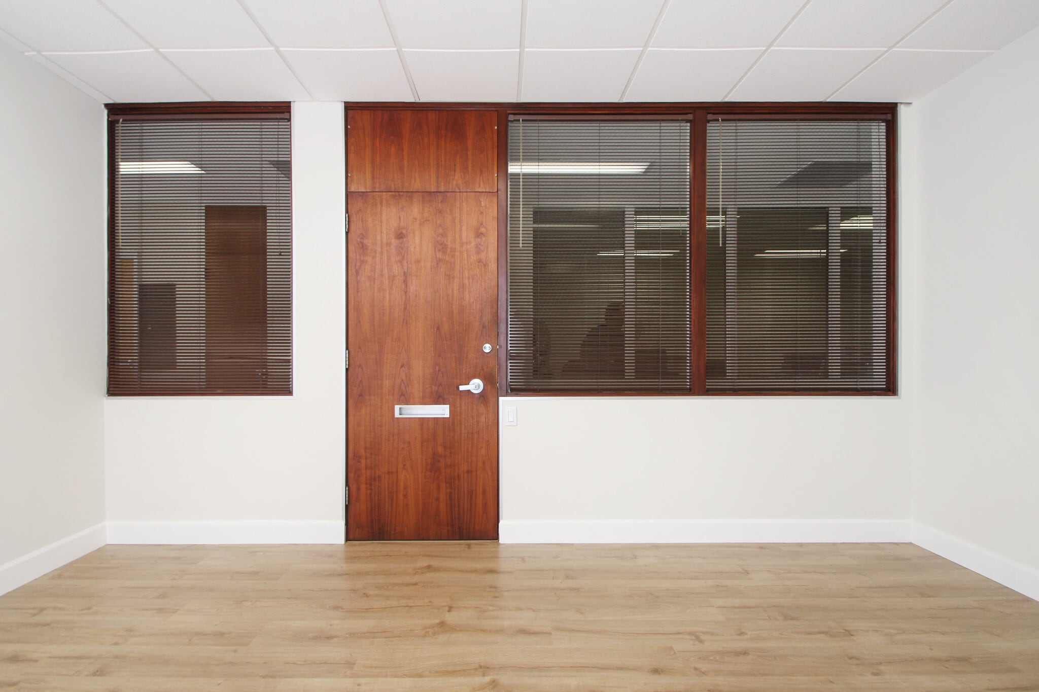 459 Hamilton Ave, Palo Alto, CA à louer Photo intérieure– Image 1 sur 4