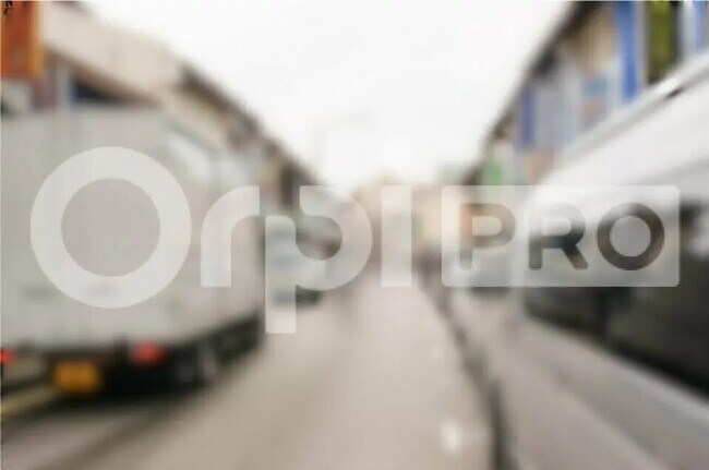 Plus de détails pour Local commercial à louer