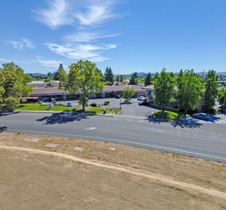 Plus de détails pour 5979 Commerce Blvd, Rohnert Park, CA - Bureau/Local commercial à louer