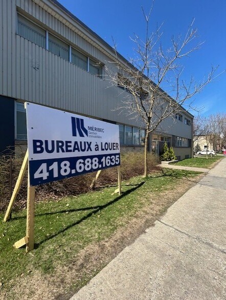 840 Rue Raoul-Jobin, Québec, QC à louer - Photo de l’immeuble – Image 3 sur 3