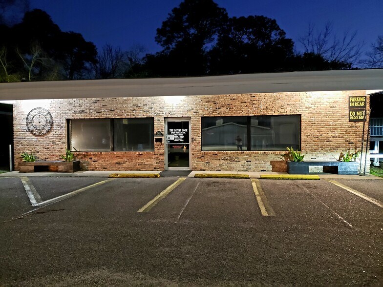 2422 Ingalls Ave, Pascagoula, MS à vendre - Photo de l’immeuble – Image 2 sur 25