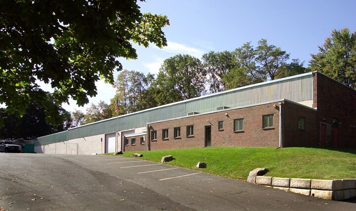 2997 Franks Rd, Huntingdon Valley, PA à louer - Photo principale – Image 1 sur 9
