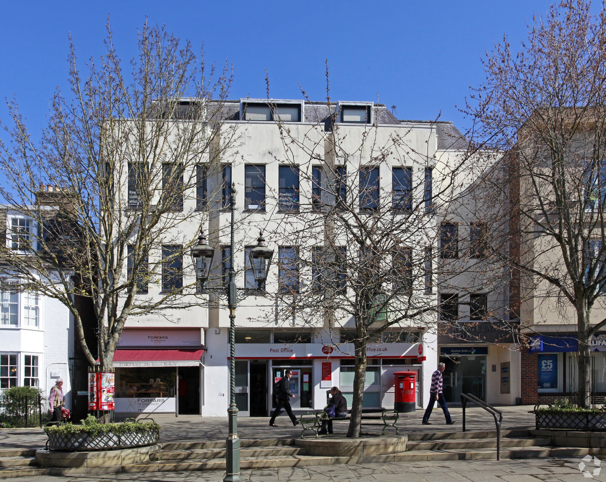 Carfax, Horsham à louer Photo de l’immeuble– Image 1 sur 4