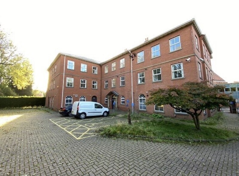 Silverwell St, Bolton à louer - Photo de l’immeuble – Image 2 sur 14