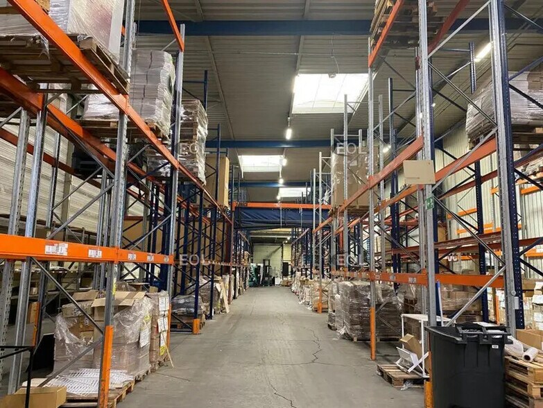 Industriel/Logistique dans Torcy à louer - Photo de l’immeuble – Image 2 sur 9