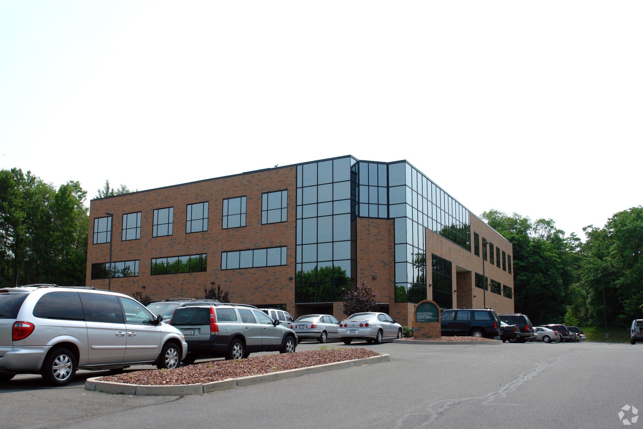 5 Palisades Dr, Albany, NY à louer Photo principale– Image 1 sur 4