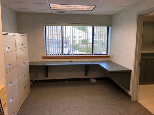 58 School St, Glen Cove, NY à louer - Photo intérieure – Image 2 sur 7