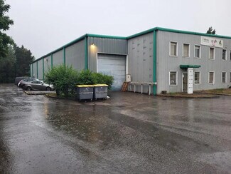 Plus de détails pour Local d'activités à louer