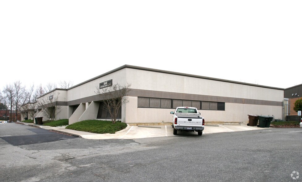816 Post St, Greensboro, NC à louer - Photo de l’immeuble – Image 3 sur 7