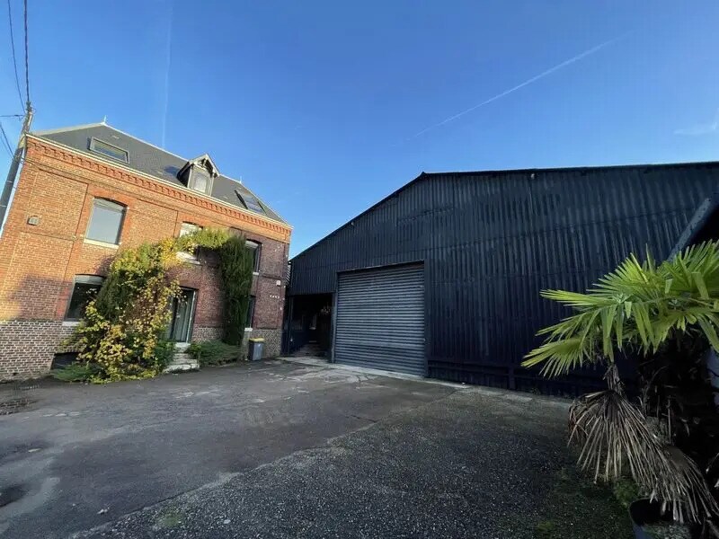 Local d'activités dans Déville-lès-Rouen à vendre Photo de l’immeuble– Image 1 sur 13