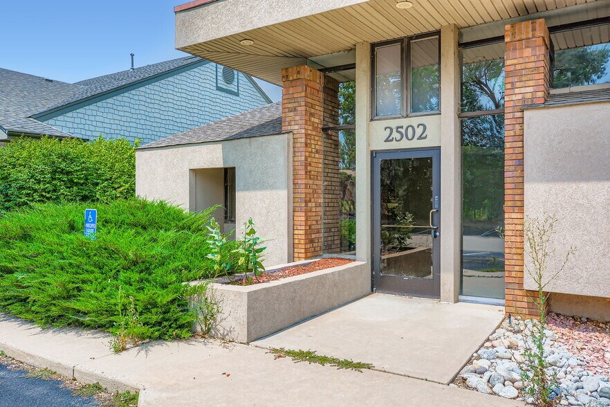 2502 Abarr Dr, Loveland, CO à vendre - Photo de l’immeuble – Image 3 sur 29