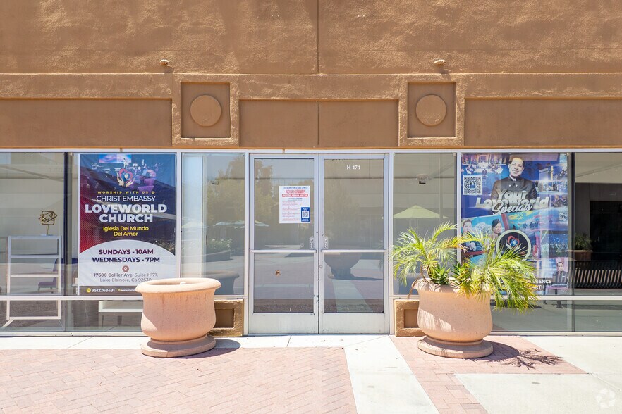 17600 Collier Ave, Lake Elsinore, CA à vendre - Photo de l’immeuble – Image 3 sur 4