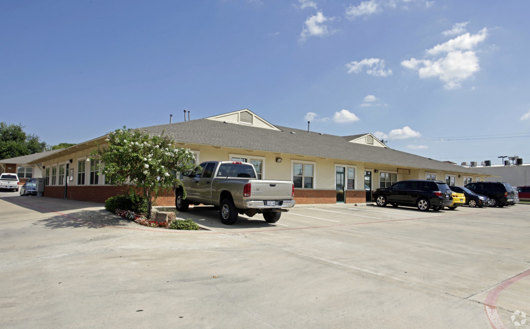 4516 Boat Club Rd, Fort Worth, TX à louer Photo principale– Image 1 sur 16