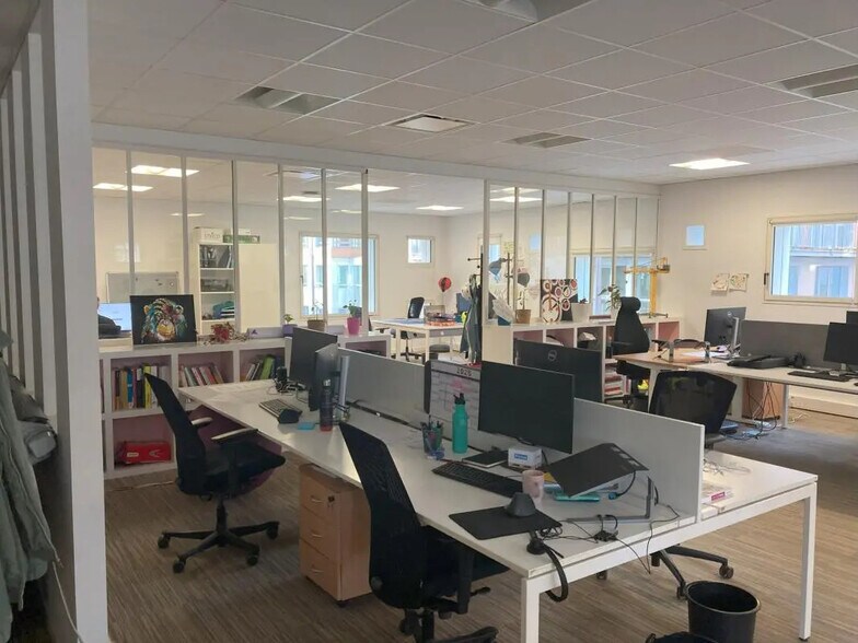 Bureau dans Nantes à louer - Photo de l’immeuble – Image 3 sur 9