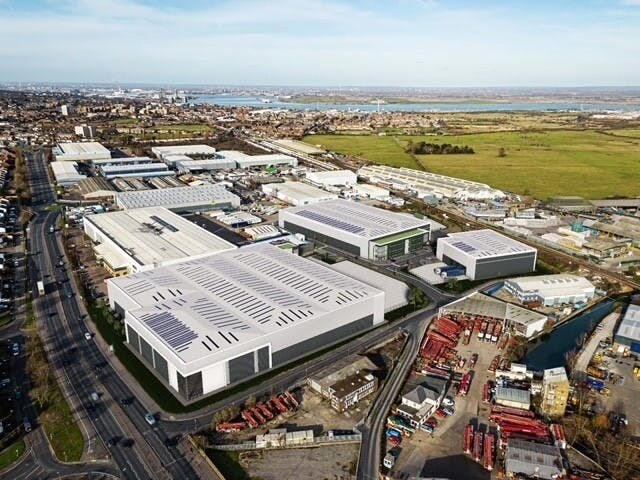 Unit 1 Thames Rd, Crayford à louer Photo de l’immeuble– Image 1 sur 8