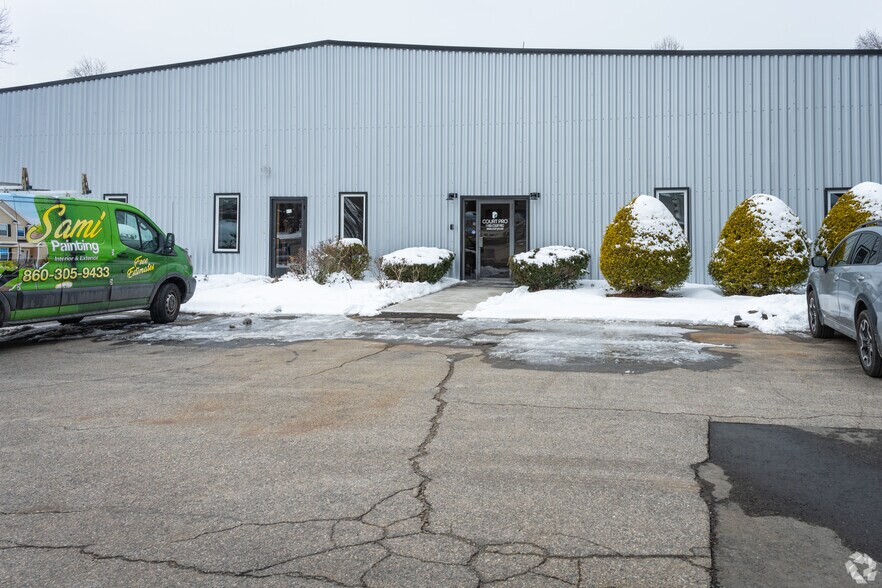 5 Heritage Park, Clinton, CT à louer - Photo de l’immeuble – Image 3 sur 16