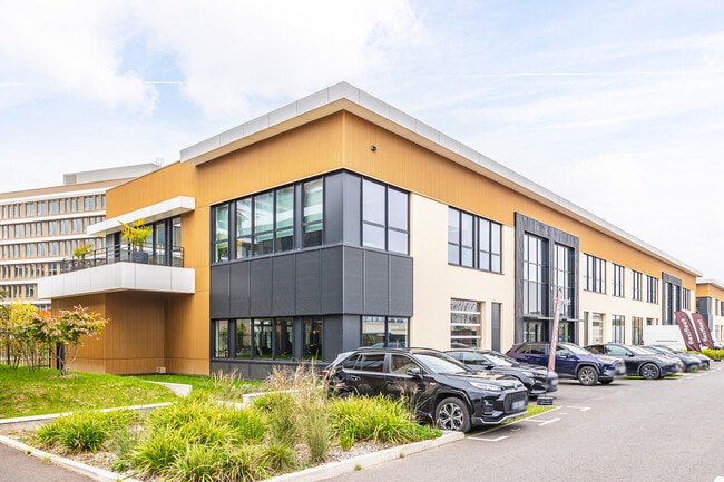 Plus de détails pour Bureau, Local d'activités à louer