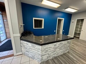 780 International Dr, Franklin, IN à louer Photo intérieure– Image 1 sur 4